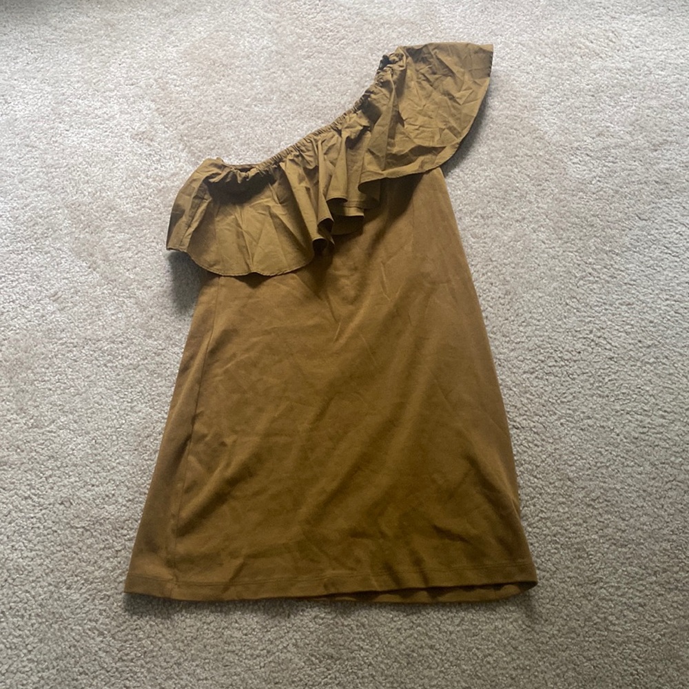 Cute one shoulder dress